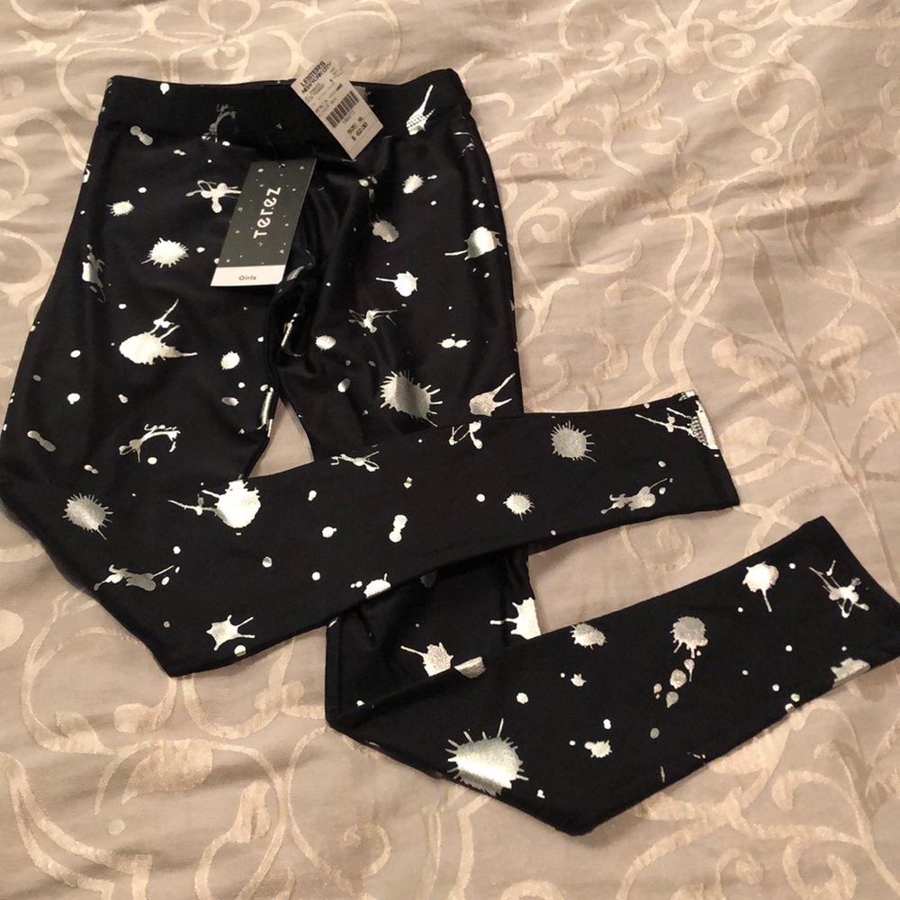 Terez teen Girls splatter leggings.